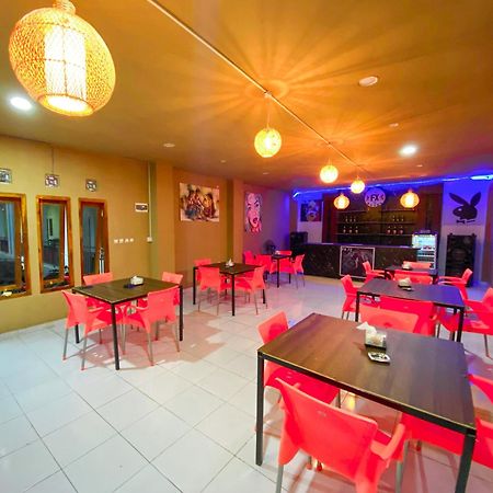 Fx72 Labuan Bajo Hotel Eksteriør billede